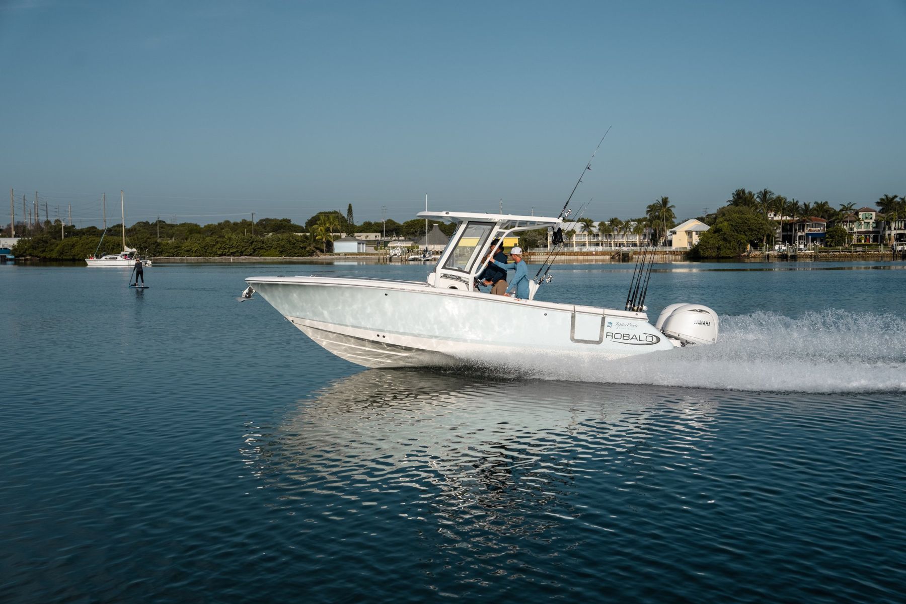 Jupiter Pointe Club & Marina — photo 2 by Farren Hill